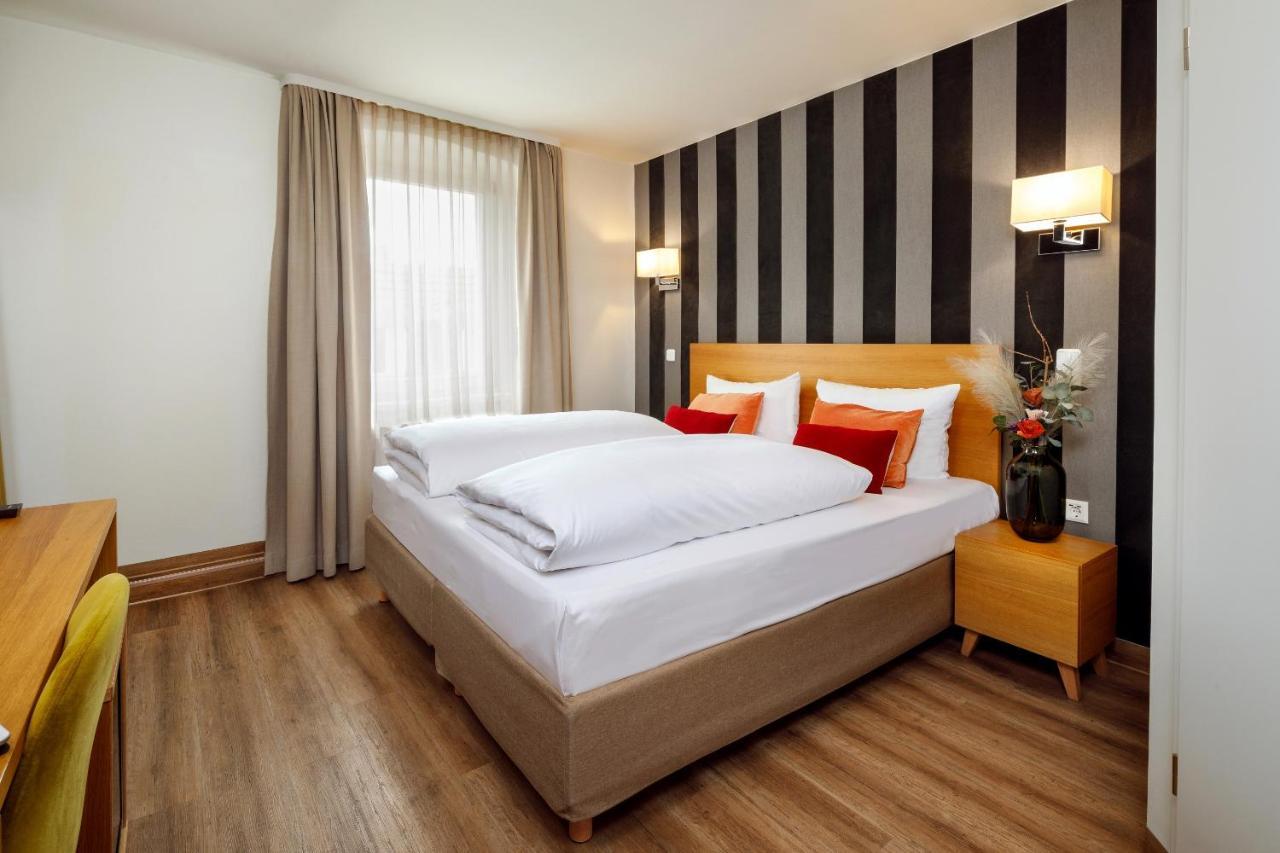 Hotel Am Peterstor ريغنسبورغ المظهر الخارجي الصورة