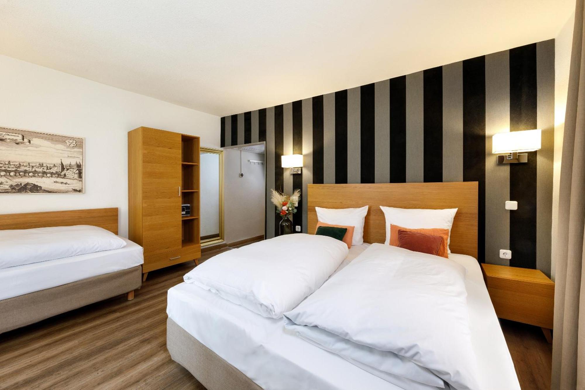 Hotel Am Peterstor ريغنسبورغ المظهر الخارجي الصورة